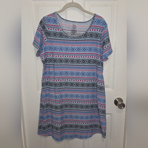 Secret Treasures Womens S/M Nightshirt Fair Isle Snowflake Sleepwear. - Picture 1 of 6